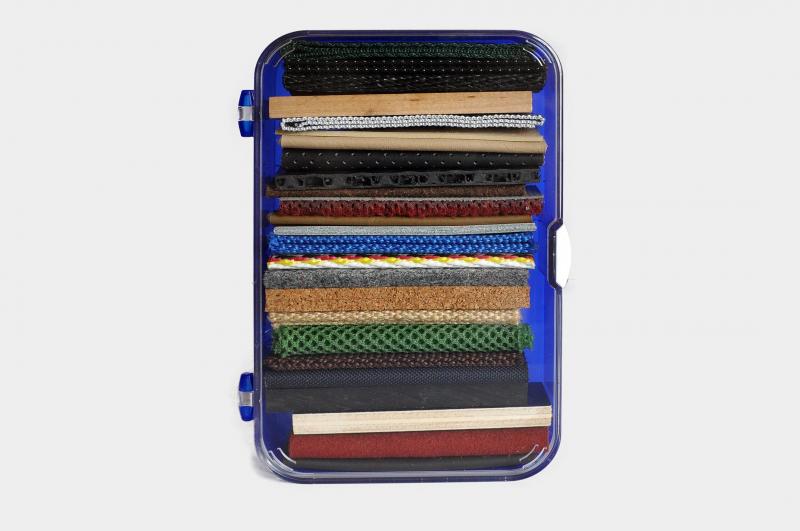 Naloux jälkiesinerasia sisältää 22 esinettä